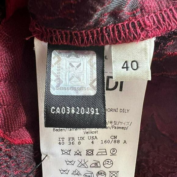 FENDI Red Crew Neck Button-Up Top, Small/US4/IT40 SRP: $830 - Picture 9 of 10